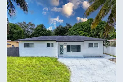 16010 NE 5th Avenue, Miami, FL 33162 - Photo 2