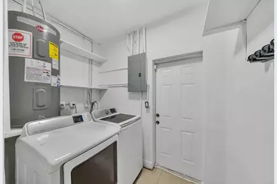 16010 NE 5th Avenue, Miami, FL 33162 - Photo 38