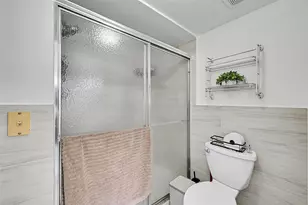 10133 NW 24th Pl, Sunrise, FL 33322 - Photo 8