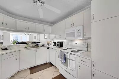 10133 NW 24th Place #205, Sunrise, FL 33322 - Photo 2