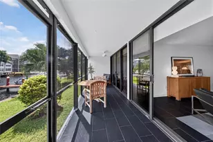 1100 SE 5th Ct, Pompano Beach, FL 33060 - Photo 22