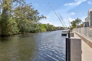 2850 NE 14th St, Pompano Beach, FL 33062 - Photo 18