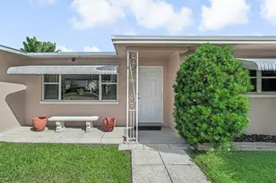 1122 Beach Rd, Riviera Beach, FL 33404 - Photo 2