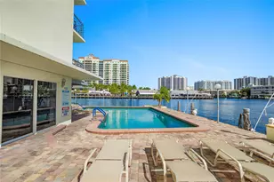 2900 NE 30th St, Fort Lauderdale, FL 33306 - Photo 6