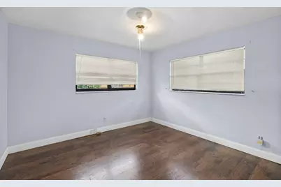 14800 NE 8th Court, Miami, FL 33161 - Photo 16