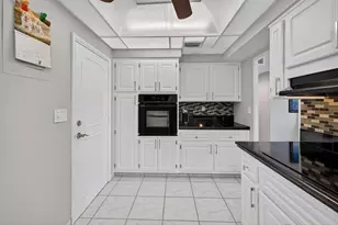 3233 NE 34th St, Fort Lauderdale, FL 33308 - Photo 14