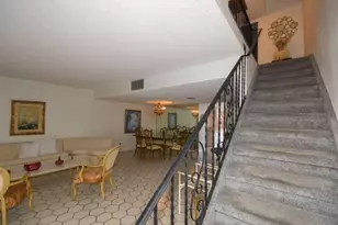 1018 NE 25th, Hallandale Beach, FL 33009 - Photo 22