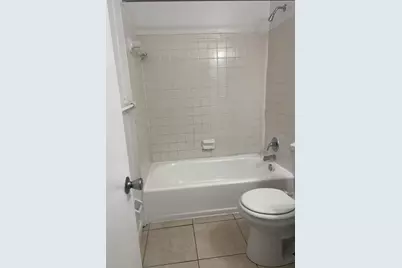 515 S Sequoia Drive #206, West Palm Beach, FL 33409 - Photo 8