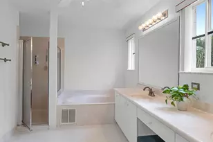 4032 Pinewood Ln, Weston, FL 33331 - Photo 34