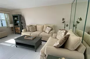 1060 Oakridge F, Deerfield Beach, FL 33442 - Photo 4