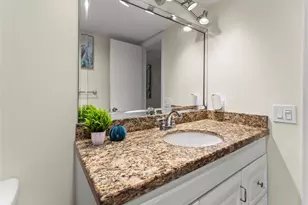 1301 River Reach Dr, Fort Lauderdale, FL 33315 - Photo 22