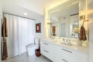 3625 N Country Club Dr, Aventura, FL 33180 - Photo 42