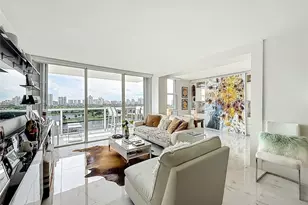 3625 N Country Club Dr, Aventura, FL 33180 - Photo 2