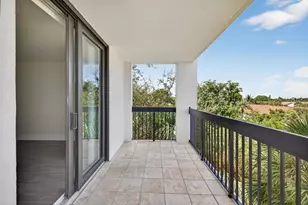 2707 NE 14th Street Causeway, Pompano Beach, FL 33062 - Photo 2