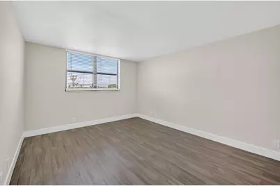 2707 NE 14th Street Causeway #401, Pompano Beach, FL 33062 - Photo 8
