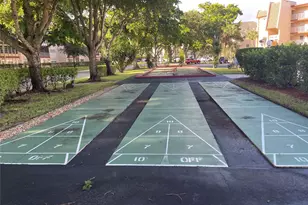 1005 Country Club Dr, Margate, FL 33063 - Photo 56