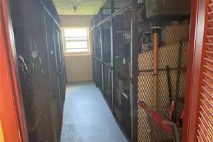 1005 Country Club Dr, Margate, FL 33063 - Photo 22