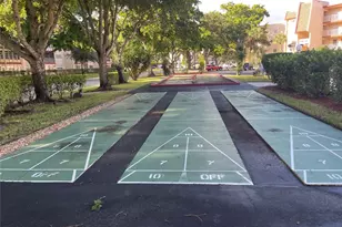 1005 Country Club Dr, Margate, FL 33063 - Photo 56