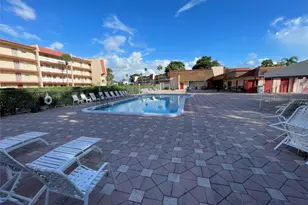 1005 Country Club Dr, Margate, FL 33063 - Photo 48