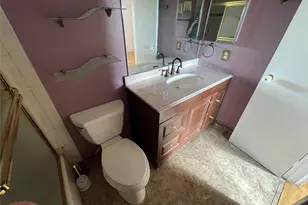 1025 Country Club Dr, Margate, FL 33063 - Photo 20