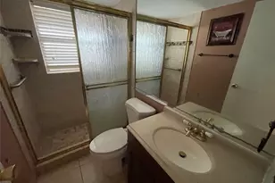 1025 Country Club Dr, Margate, FL 33063 - Photo 28