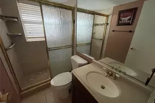 1025 Country Club Dr, Margate, FL 33063 - Photo 28