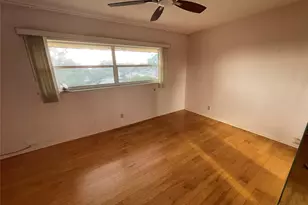 1025 Country Club Dr, Margate, FL 33063 - Photo 22