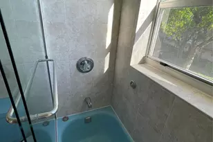 1025 Country Club Dr, Margate, FL 33063 - Photo 20