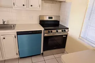 1025 Country Club Dr, Margate, FL 33063 - Photo 2