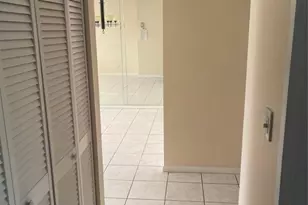 1025 Country Club Dr, Margate, FL 33063 - Photo 22