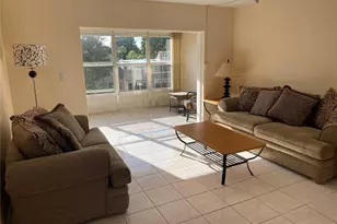 1025 Country Club Dr, Margate, FL 33063 - Photo 4