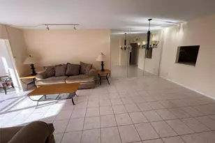 1025 Country Club Dr, Margate, FL 33063 - Photo 12