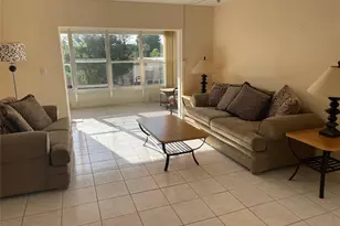 1025 Country Club Dr, Margate, FL 33063 - Photo 8