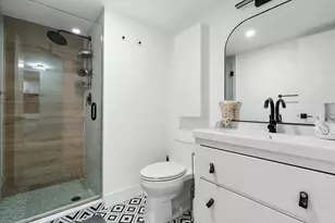 427 Golden Isles Dr, Hallandale Beach, FL 33009 - Photo 8