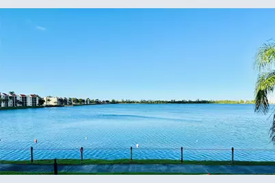 112 Lake Emerald #206, Fort Lauderdale, FL 33309 - Photo 2