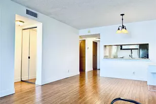 112 Lake Emerald Unit, Fort Lauderdale, FL 33309 - Photo 12