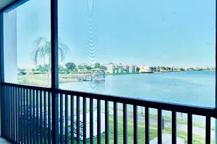 112 Lake Emerald Unit, Oakland Park, FL 33309 - Photo 4