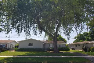 1105 Merion Pl, Pompano Beach, FL 33068 - Photo 4