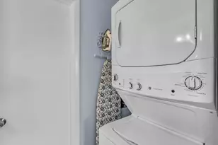 10402 Sunrise Lakes Blvd, Sunrise, FL 33322 - Photo 20