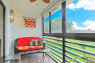 10402 Sunrise Lakes Blvd, Sunrise, FL 33322 - Photo 28