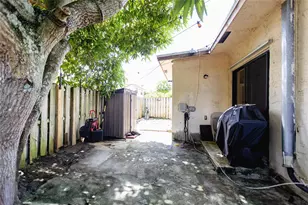 6314 NW 29th Ct, Sunrise, FL 33313 - Photo 18