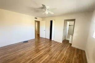 5646 Blueberry Ct, Lauderhill, FL 33313 - Photo 10