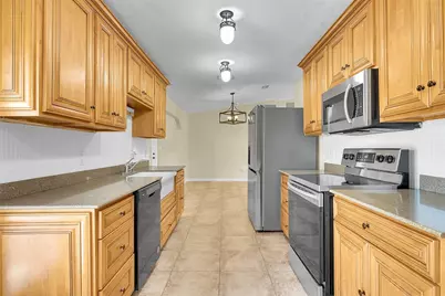 709 SW Dorchester Street, Port Saint Lucie, FL 34983 - Photo 10