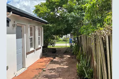 [Address not provided], Lauderdale Lakes, FL 33319 - Photo 10