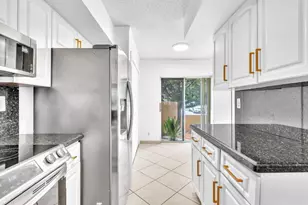 7903 NW 7th Ct, Plantation, FL 33324 - Photo 20