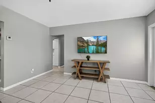 7641 NW 6th Ct, Hollywood, FL 33024 - Photo 8