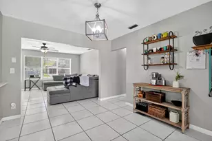 7641 NW 6th Ct, Hollywood, FL 33024 - Photo 12