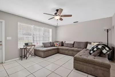 7641 NW 6th Court, Hollywood, FL 33024 - Photo 6