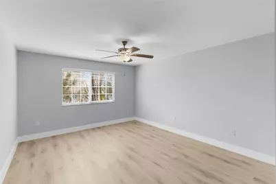 5021 Wiles Road #202, Pompano Beach, FL 33073 - Photo 18