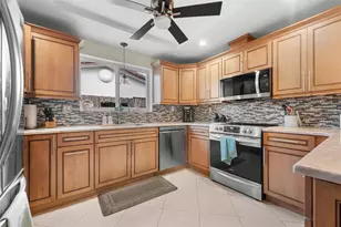 1472 NE 54th St, Fort Lauderdale, FL 33334 - Photo 4